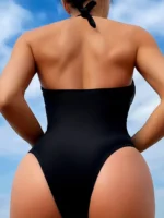 Traje de baño de una pieza con escote pronunciado en V - Imagen 3