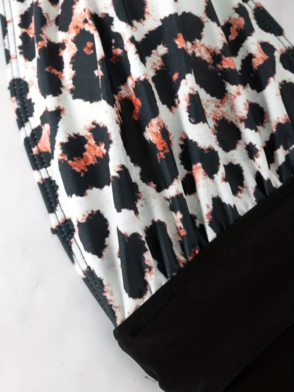 Traje de baño de una pieza con estampado de leopardo - Image 6