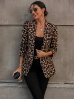 Blazer elegante con estampado de leopardo y frente abierto - Imagen 5