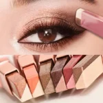 Lápiz de sombras de dos colores en degradado