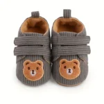 Zapatillas cómodas con diseño de oso para bebés - Imagen 8