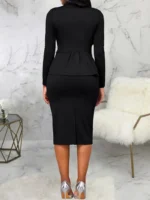 Conjunto elegante de blazer y falda para mujer - Imagen 2