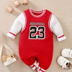 Mameluco para bebé estilo baloncesto