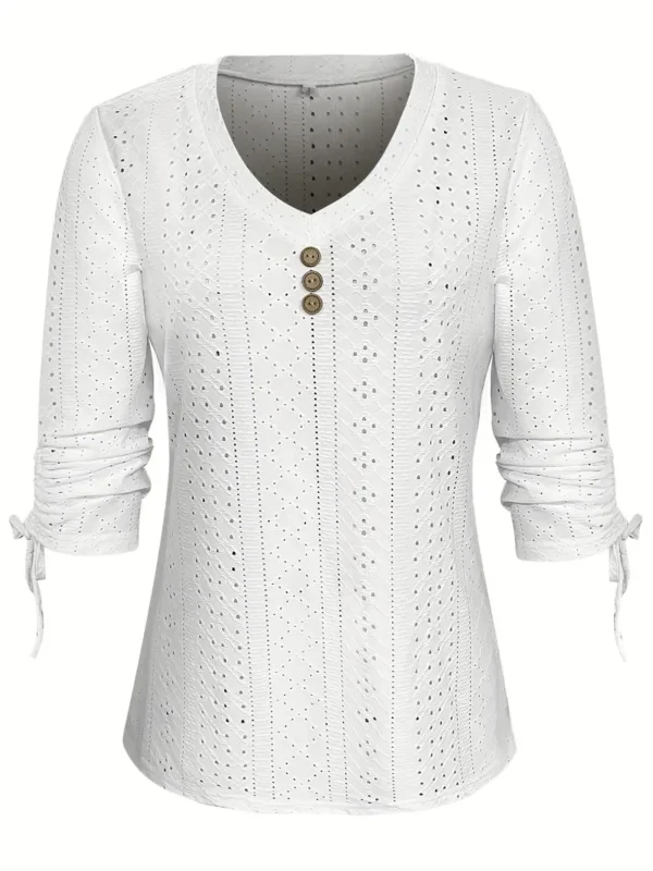 Blusa con ojales en V y botones - Image 9