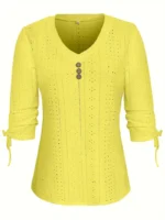 Blusa con ojales en V y botones - Imagen 3