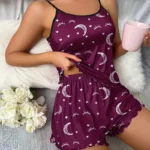 Conjunto de pijama con estampado de estrellas y lunas