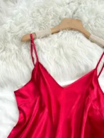 Conjunto de pijama de satín con volantes en el dobladillo - Imagen 4