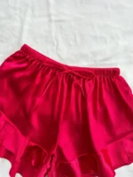 Conjunto de pijama de satín con volantes en el dobladillo - Imagen 5