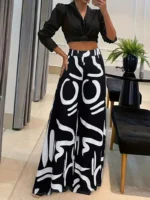 Pantalones de pierna ancha con estampado abstracto