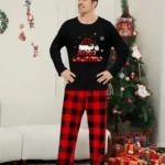 Pijama navideña de cuadros
