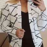 Blazer abierto con estampado geométrico