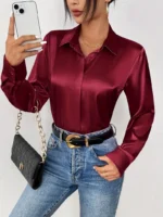 Blusa de satén de manga larga - Imagen 2