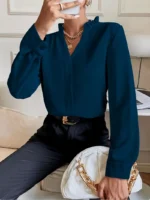 Blusa básica de cuello de pico en color sólido - Imagen 3