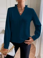 Blusa básica de cuello de pico en color sólido - Imagen 4