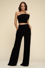 Conjunto de top corto asimétrico de un solo hombro y palazzo con cintura elástica