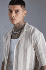 Camisa de rayas estilo lino con cuello revere y corte oversize - Imagen 4