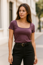 Blusa de cuello cuadrado Rebellious Dreamer